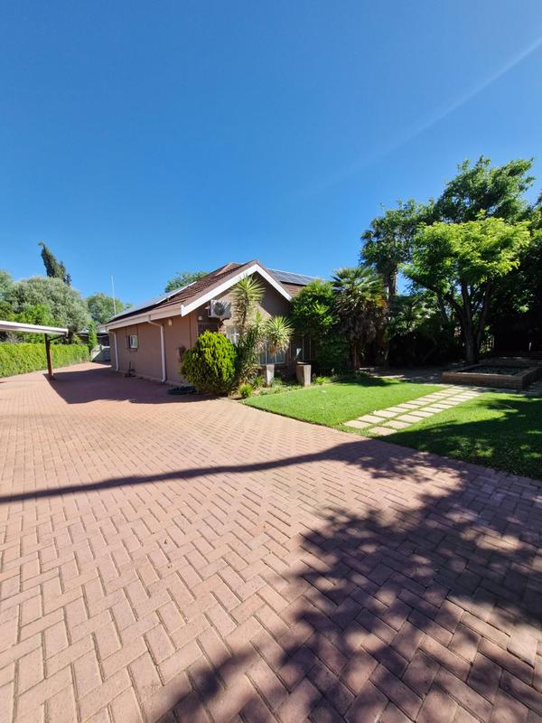 4 Bedroom Property for Sale in Vryburg North West